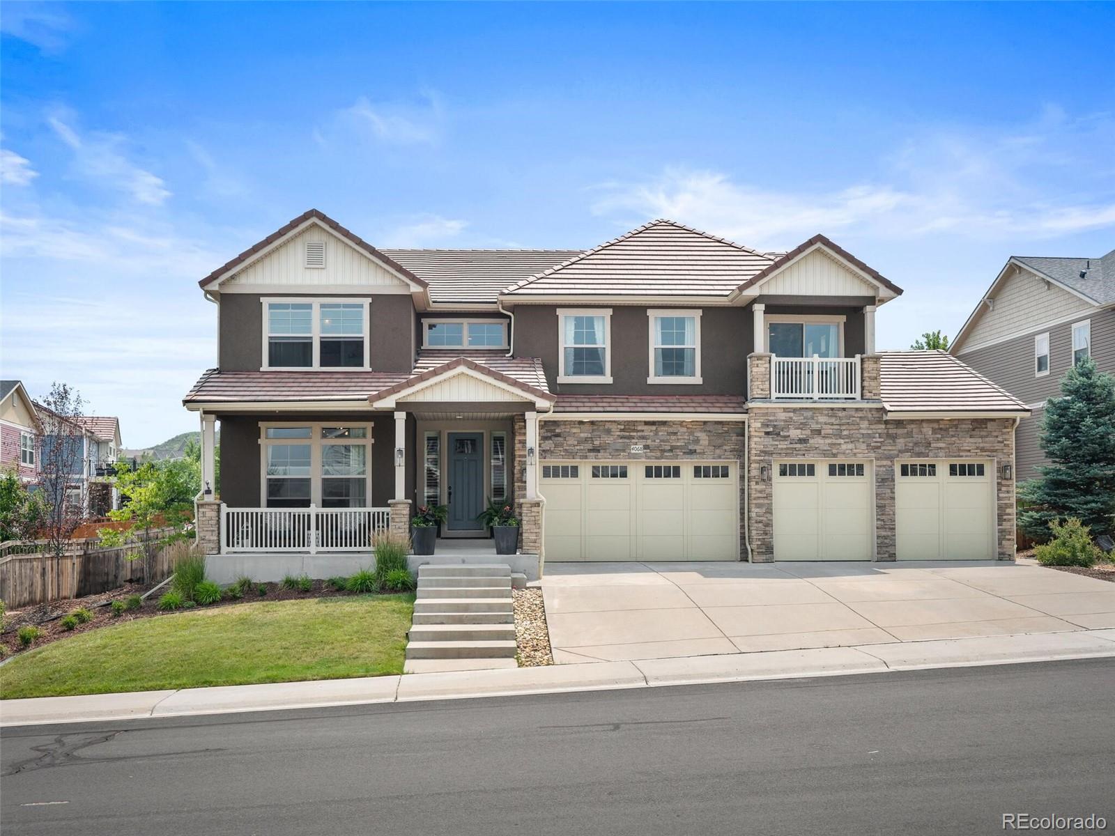 4068  Ochre Drive, castle rock MLS: 3918492 Beds: 5 Baths: 4 Price: $1,150,000