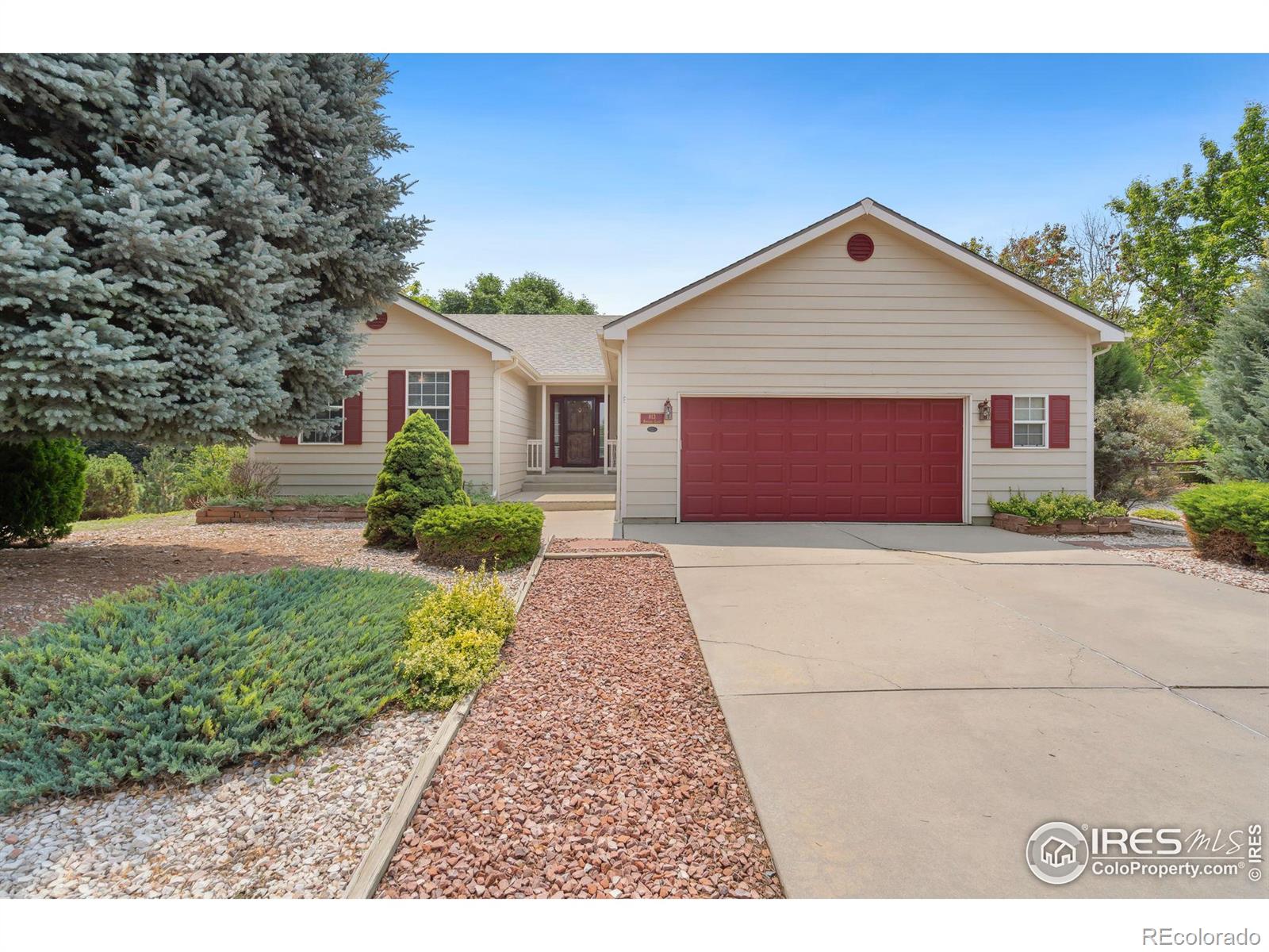 813  Rumford Court, fort collins MLS: 4567891014906 Beds: 2 Baths: 2 Price: $600,000