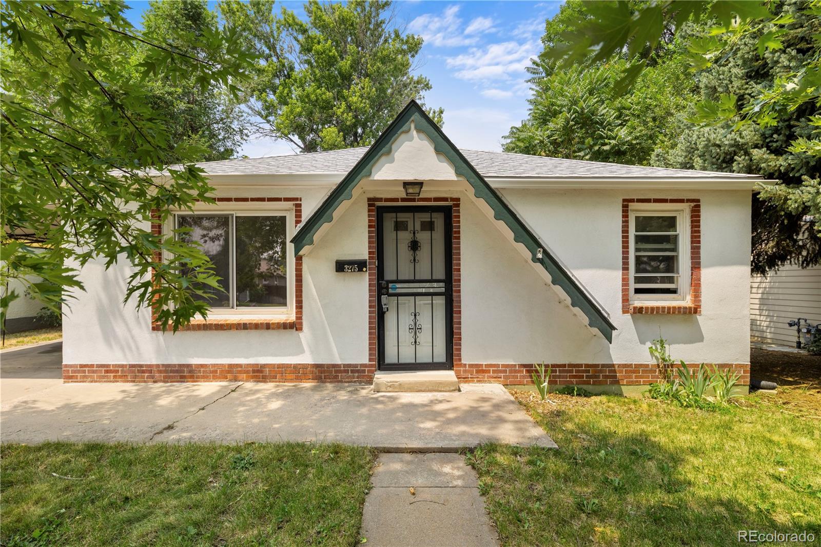 3275 S Ogden Street, englewood MLS: 8610512 Beds: 3 Baths: 1 Price: $475,000