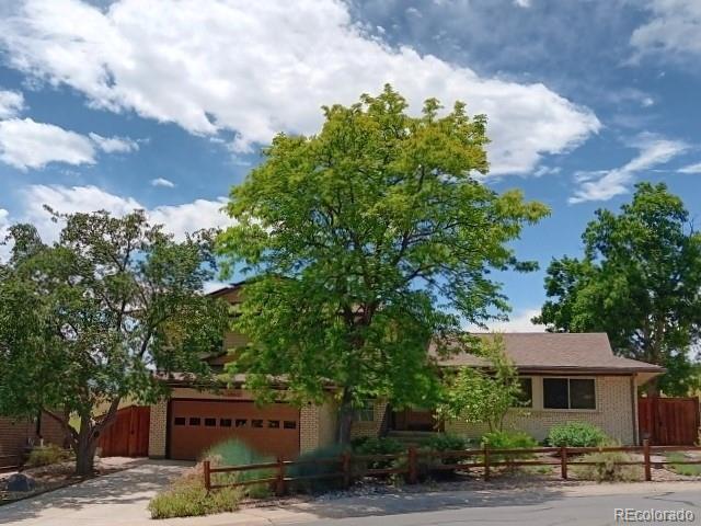 13862 W Montana Avenue, lakewood MLS: 4468772 Beds: 4 Baths: 3 Price: $695,000