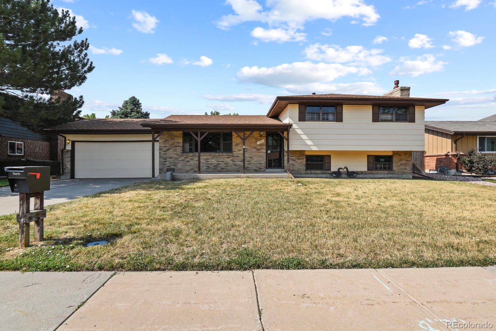 12900 E Exposition Avenue, aurora MLS: 5470932 Beds: 3 Baths: 3 Price: $400,000