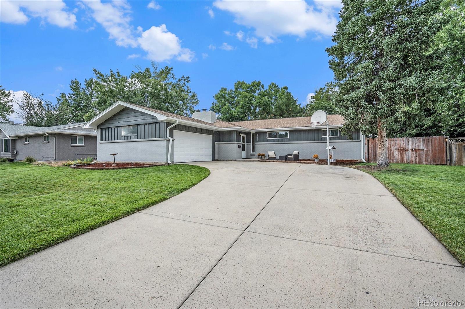 3355 S Elmira Court, denver MLS: 7890694 Beds: 5 Baths: 3 Price: $665,000