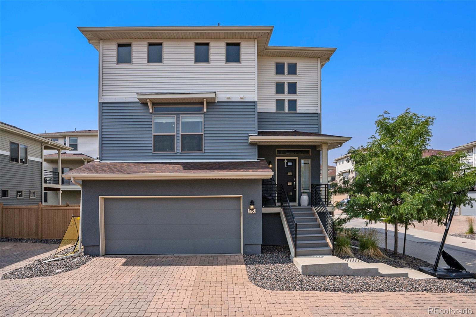 3760  Sanguine Circle, castle rock MLS: 8916190 Beds: 4 Baths: 4 Price: $595,000