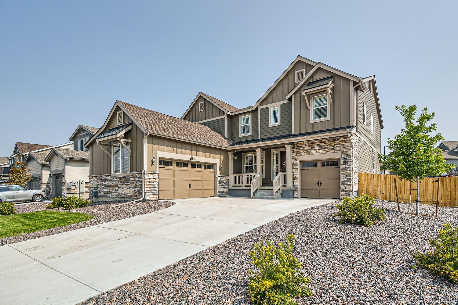 2614  Knobbie Circle, castle rock MLS: 9541516 Beds: 5 Baths: 5 Price: $900,000