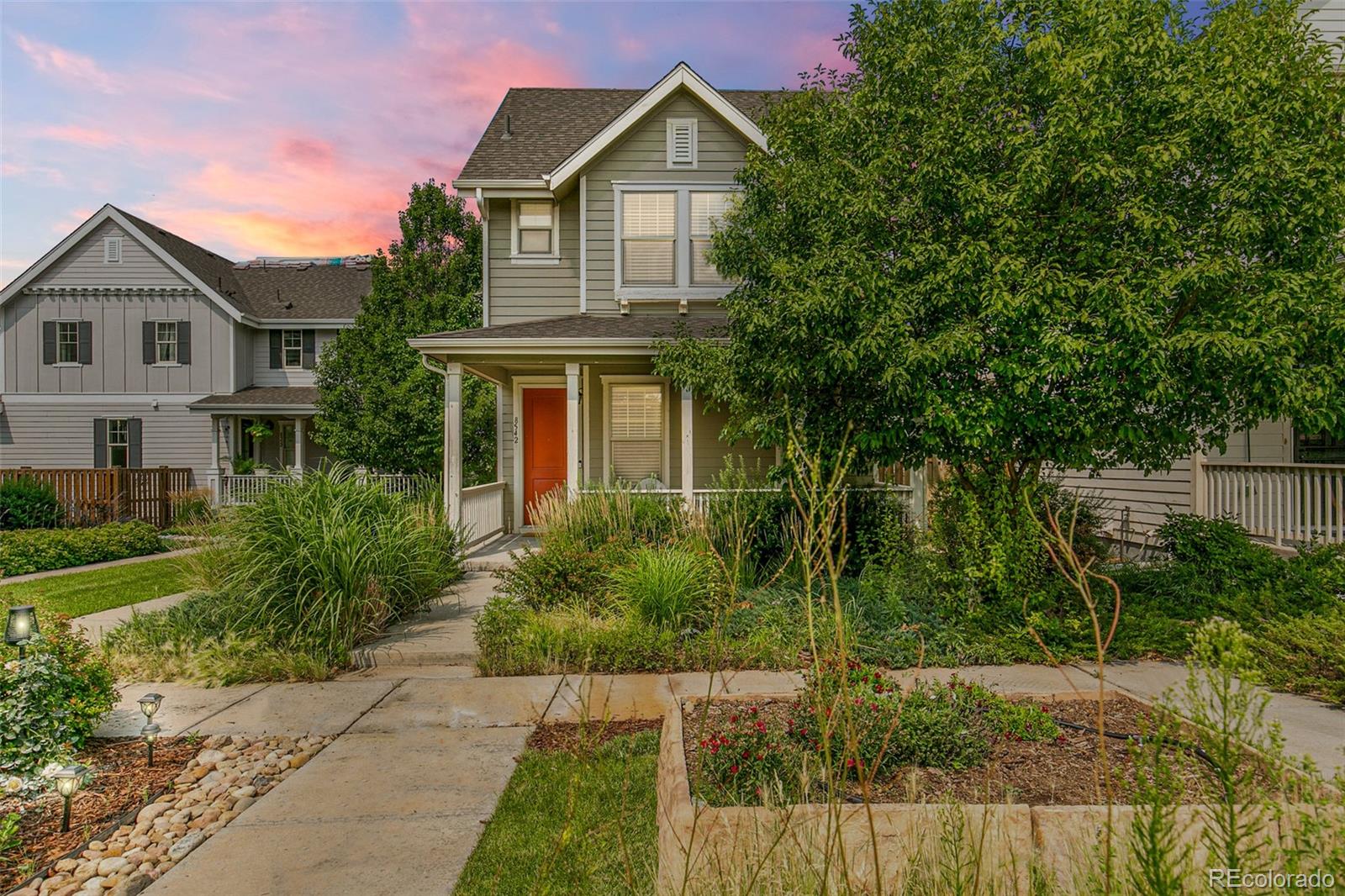 8542 E 49th Place, denver MLS: 2953685 Beds: 4 Baths: 4 Price: $725,000