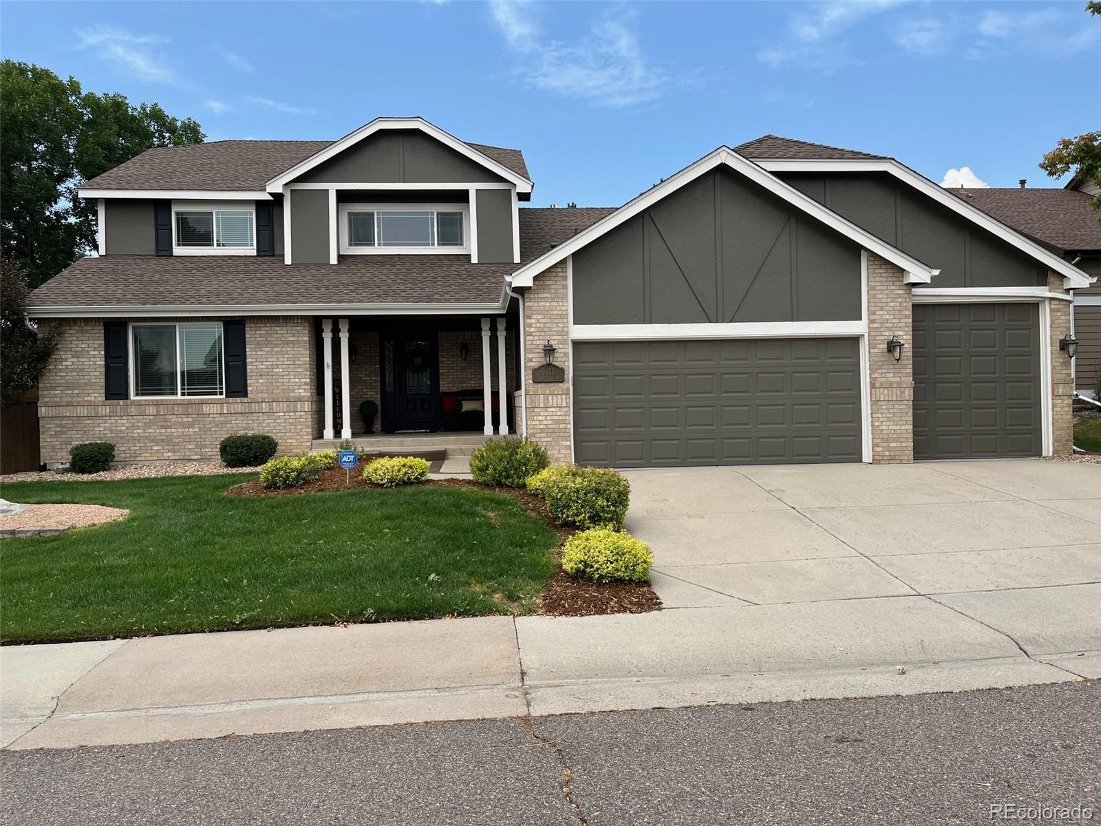 9485  Sand Hill Place, highlands ranch MLS: 4738110 Beds: 5 Baths: 4 Price: $950,000