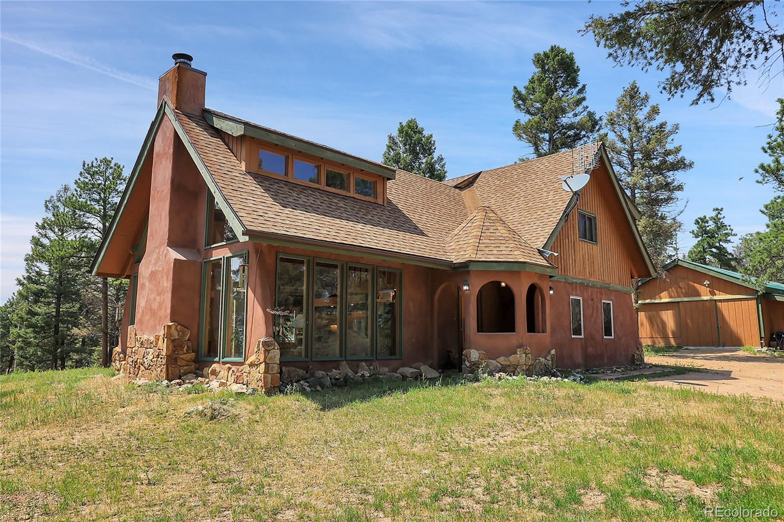 Richmond Hill Conifer Home | MLS #: 935734726526  Gray Buck Trail, Conifer Beds: 3 Baths: 2 Price: $1,175,000