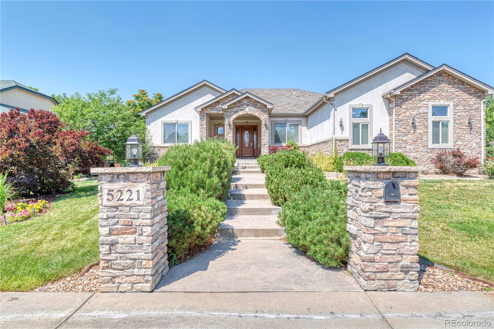 5221  Juniper Court, golden MLS: 6173038 Beds: 3 Baths: 4 Price: $1,095,000