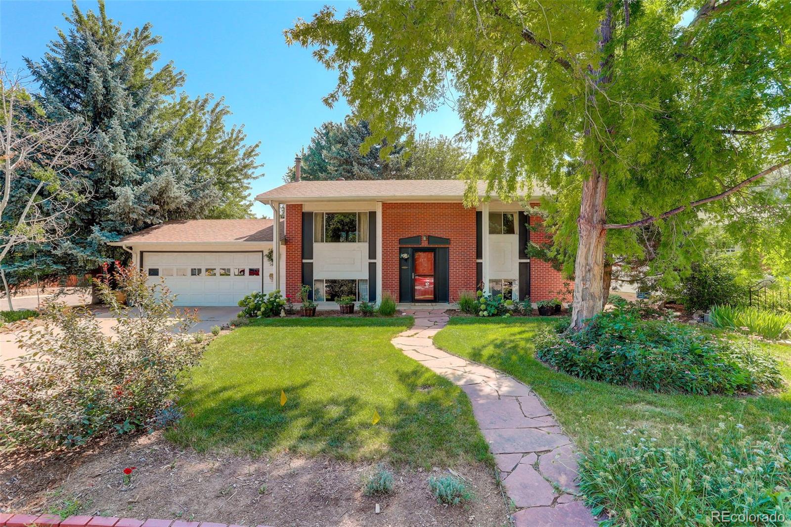 2900  Tulane Drive, fort collins MLS: 4114328 Beds: 4 Baths: 2 Price: $495,000