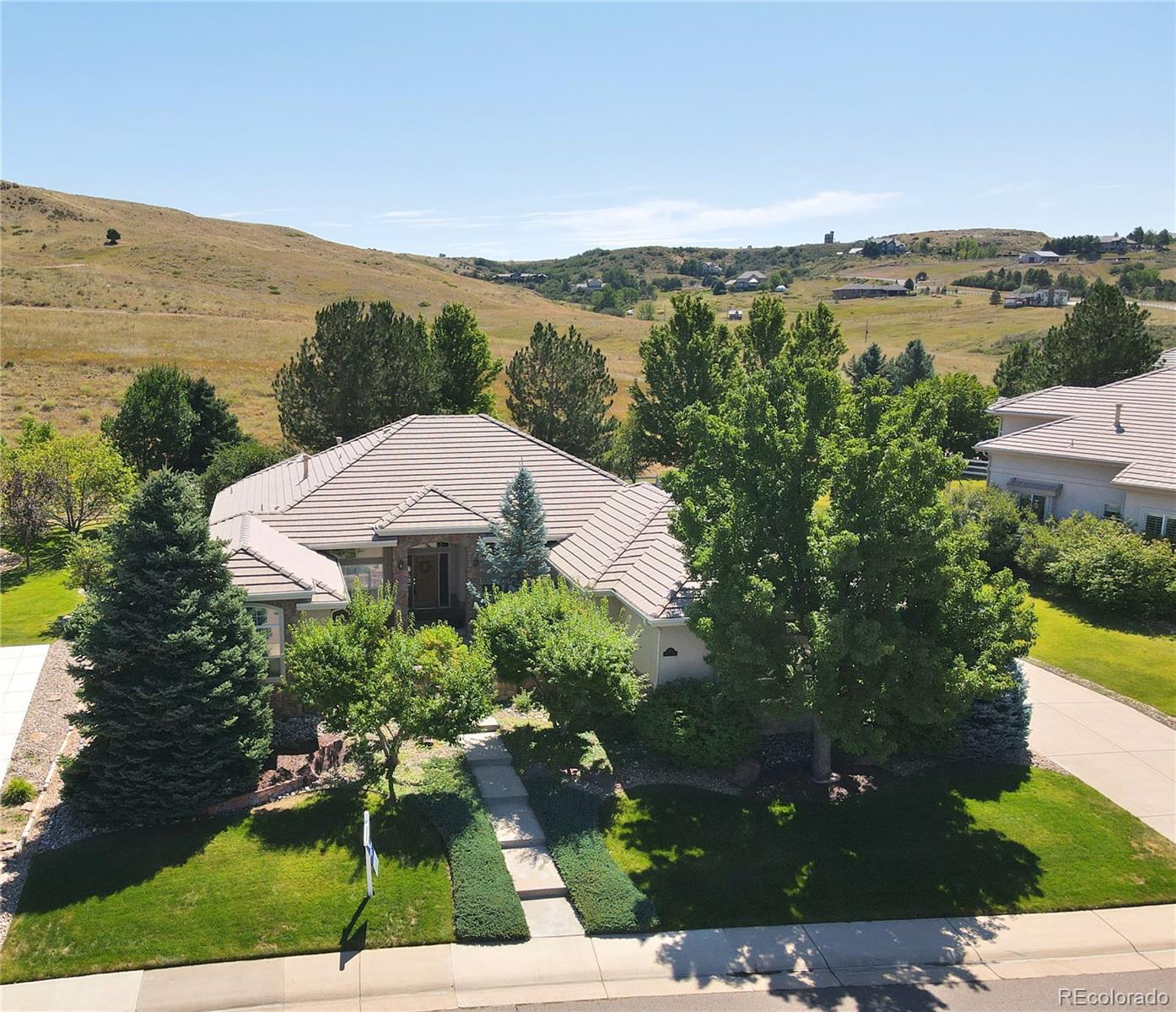 10600  dacre place, Lone Tree sold home. Closed on 2024-09-12 for $1,125,000.