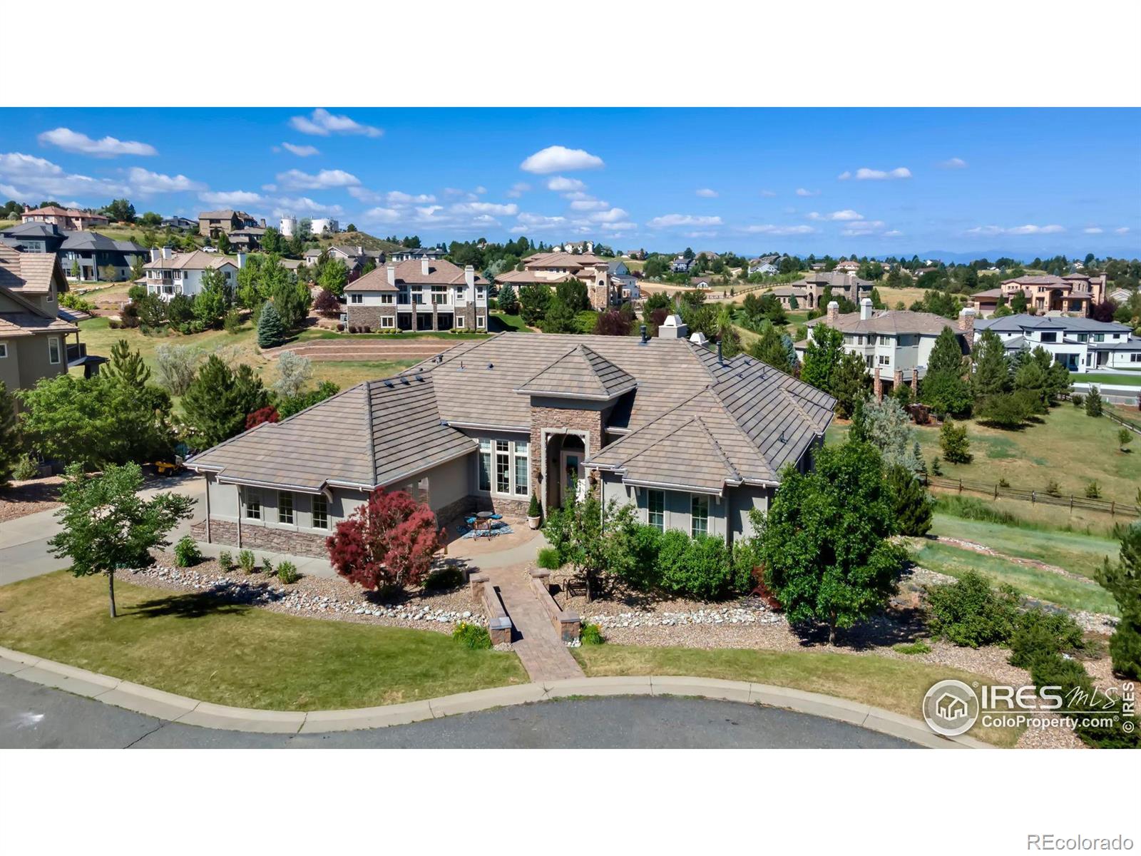 6859 S Espana Court, centennial MLS: 4567891015433 Beds: 5 Baths: 5 Price: $1,650,000