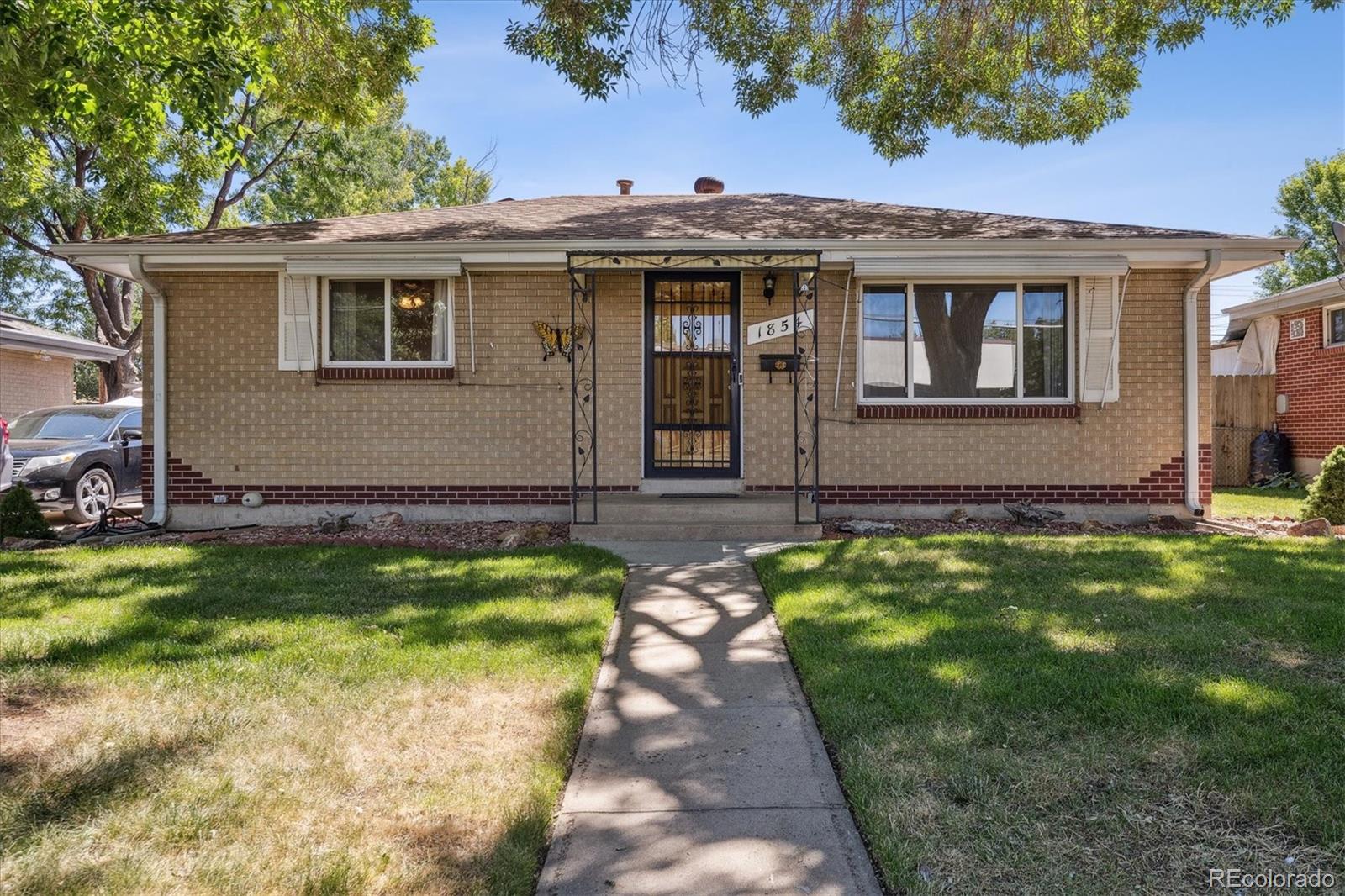 1854 S Eliot Street, denver MLS: 7964469 Beds: 2 Baths: 2 Price: $399,900