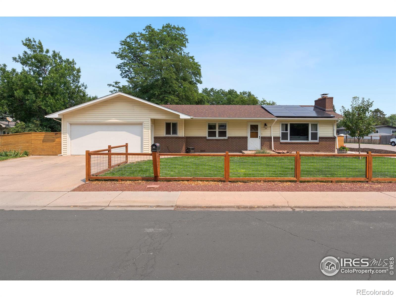 2712  Harvard Street, fort collins MLS: 4567891015573 Beds: 2 Baths: 1 Price: $490,000