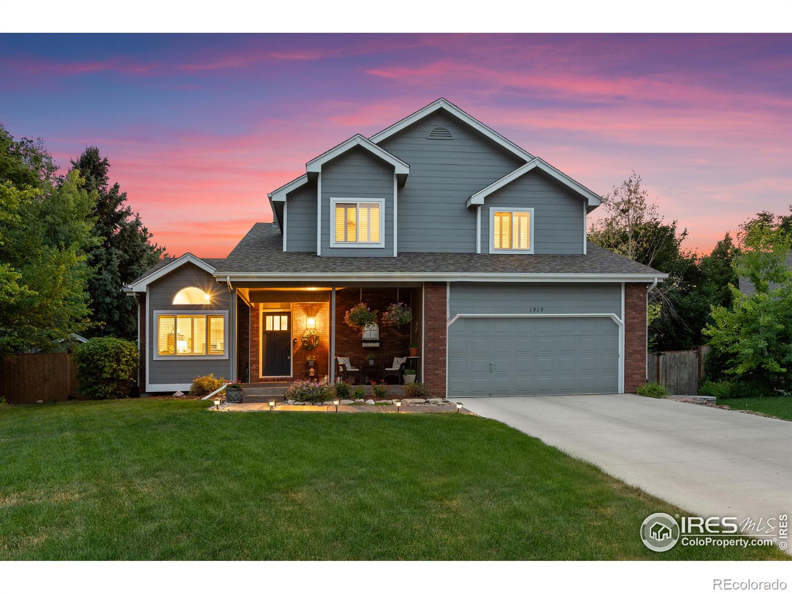 1919  Meadowview Court, fort collins MLS: 4567891015581 Beds: 3 Baths: 3 Price: $680,000