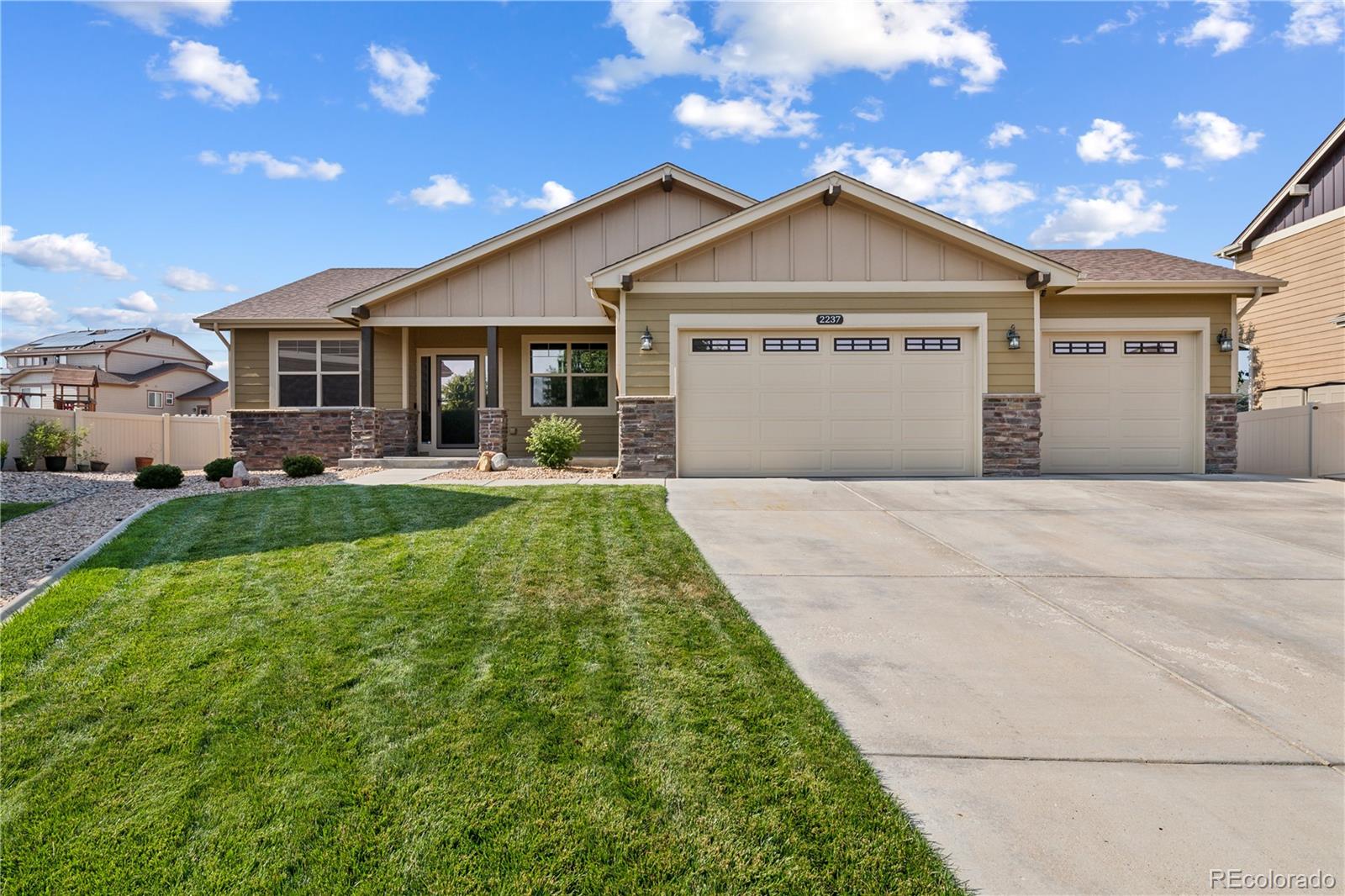 2237  talon parkway, Greeley sold home. Closed on 2024-10-04 for $560,000.