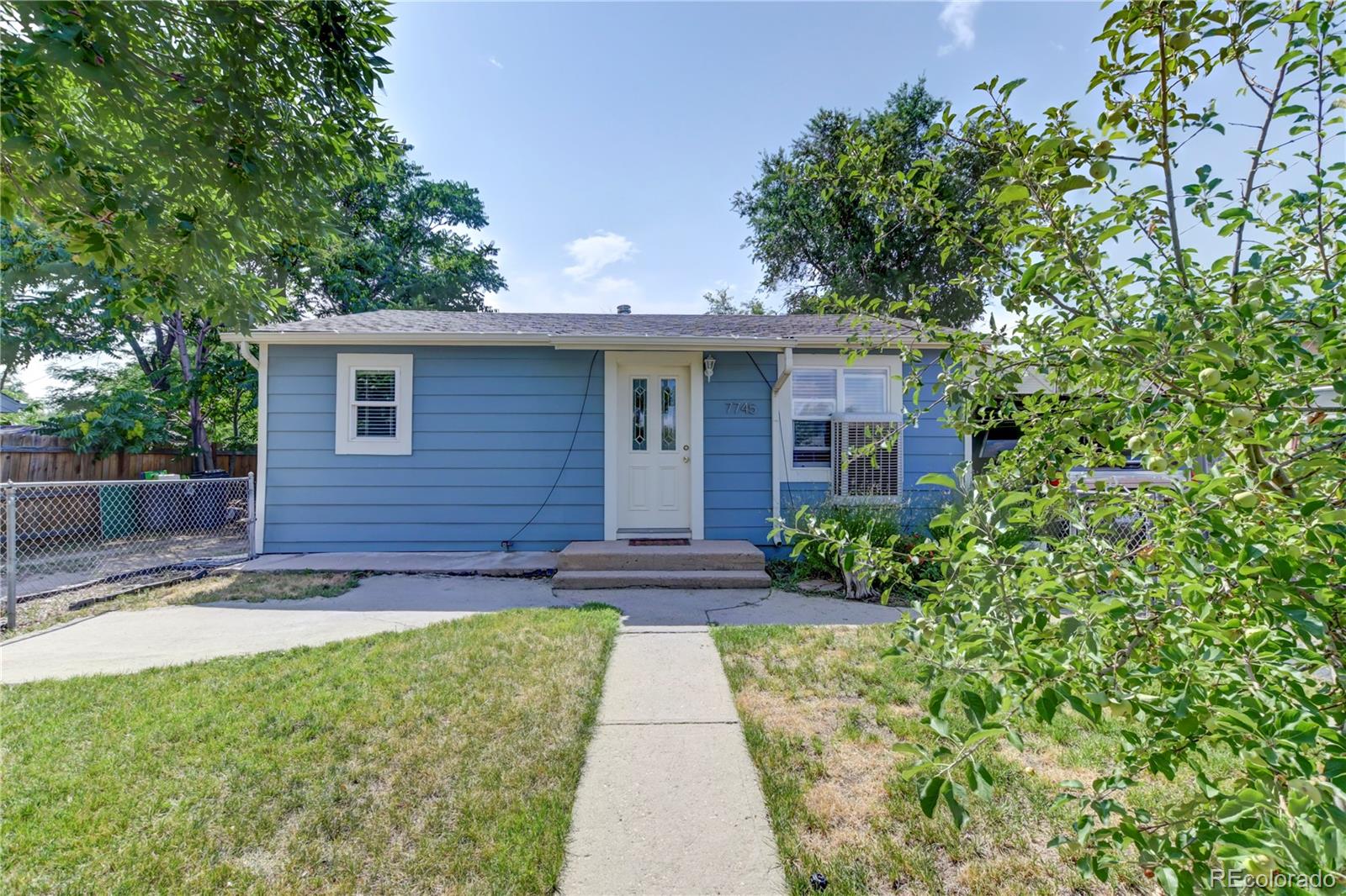 7745  Oneida Street, commerce city MLS: 3882322 Beds: 3 Baths: 1 Price: $395,000