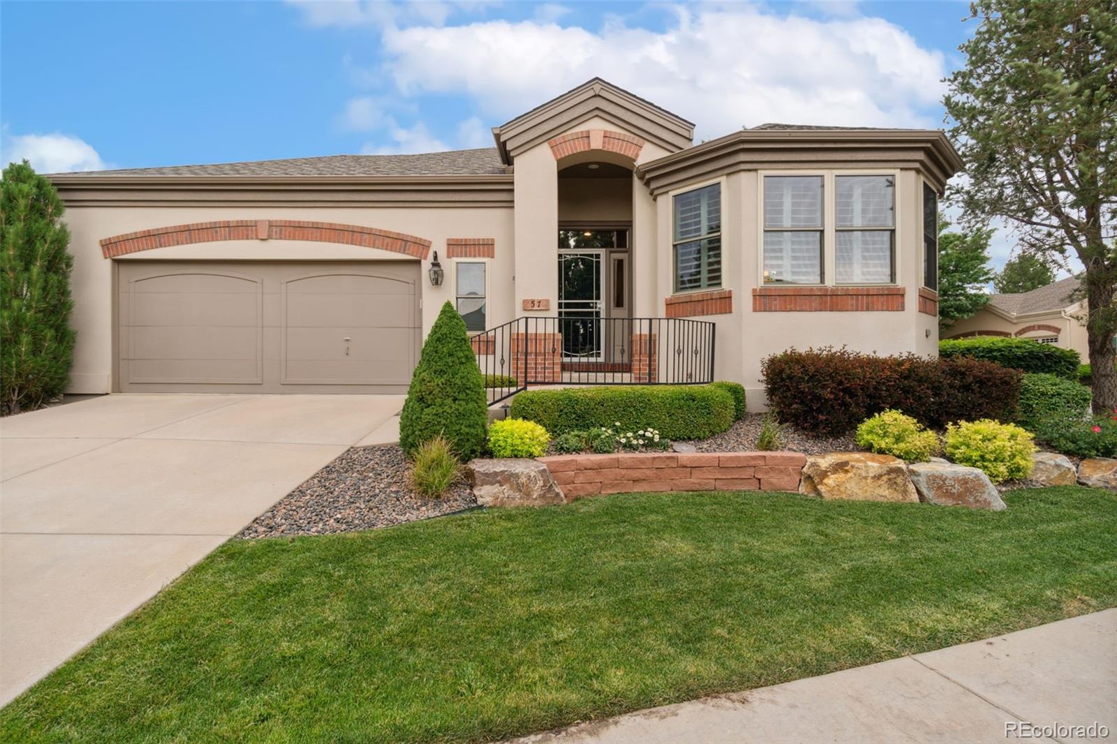 6700 W Dorado Drive, littleton MLS: 6077267 Beds: 2 Baths: 2 Price: $815,000