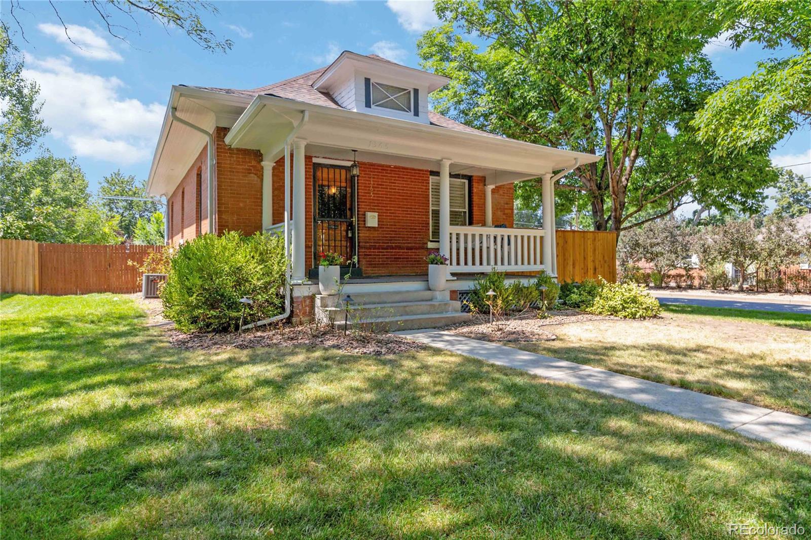 1365 N Pontiac Street, denver MLS: 4201648 Beds: 3 Baths: 2 Price: $634,900