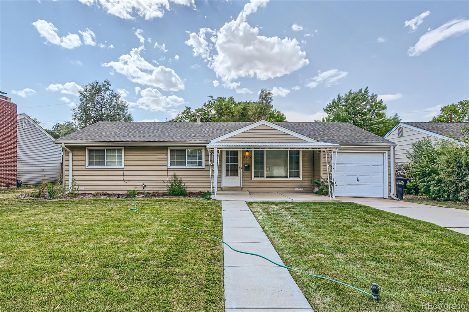 3369 S Holly Street, denver MLS: 7356275 Beds: 3 Baths: 1 Price: $465,000