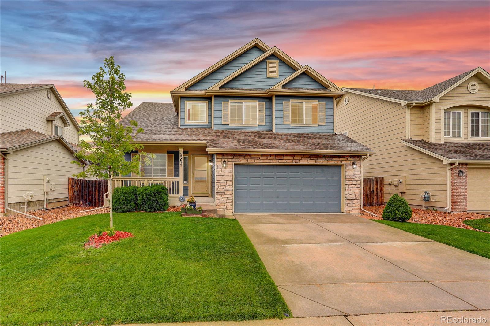 5563  Lost Meadow Trail, castle rock MLS: 1601423 Beds: 3 Baths: 3 Price: $575,000