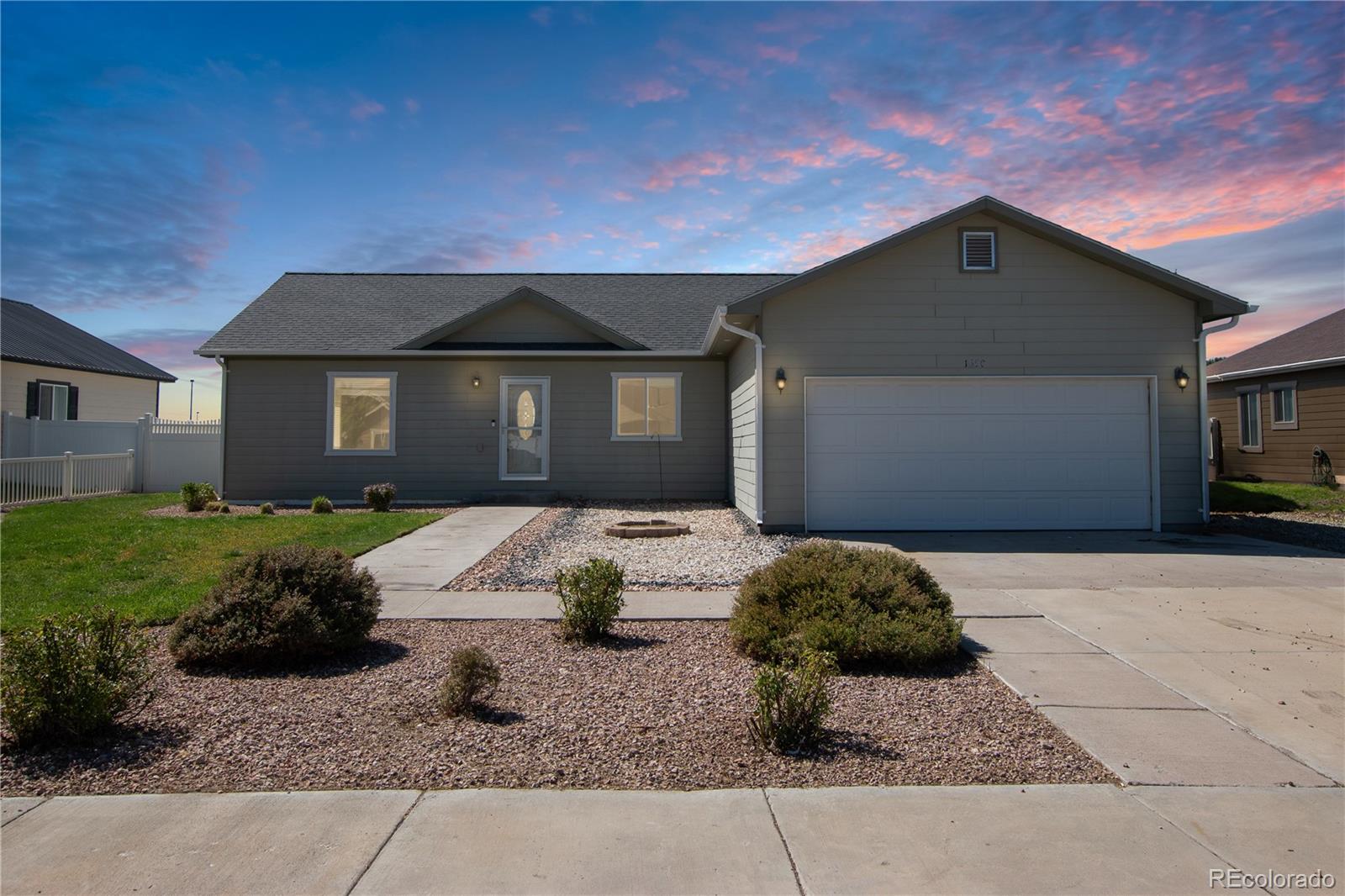 1650 pikes peak place, Alamosa sold home. Closed on 2025-02-06 for $330,000.