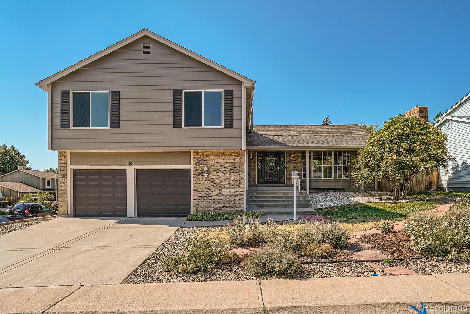 11504 w berry place, Littleton sold home. Closed on 2024-09-20 for $620,000.