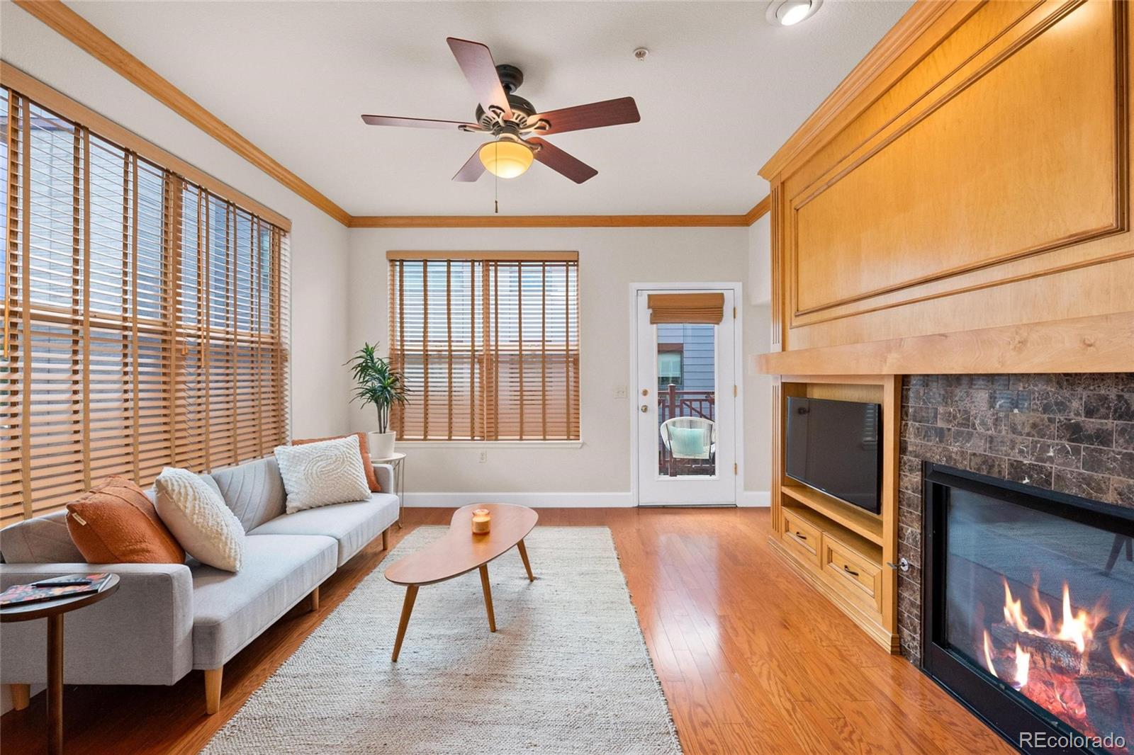 1767 N Pearl Street 208, Denver  MLS: 5560779 Beds: 2 Baths: 2 Price: $475,000