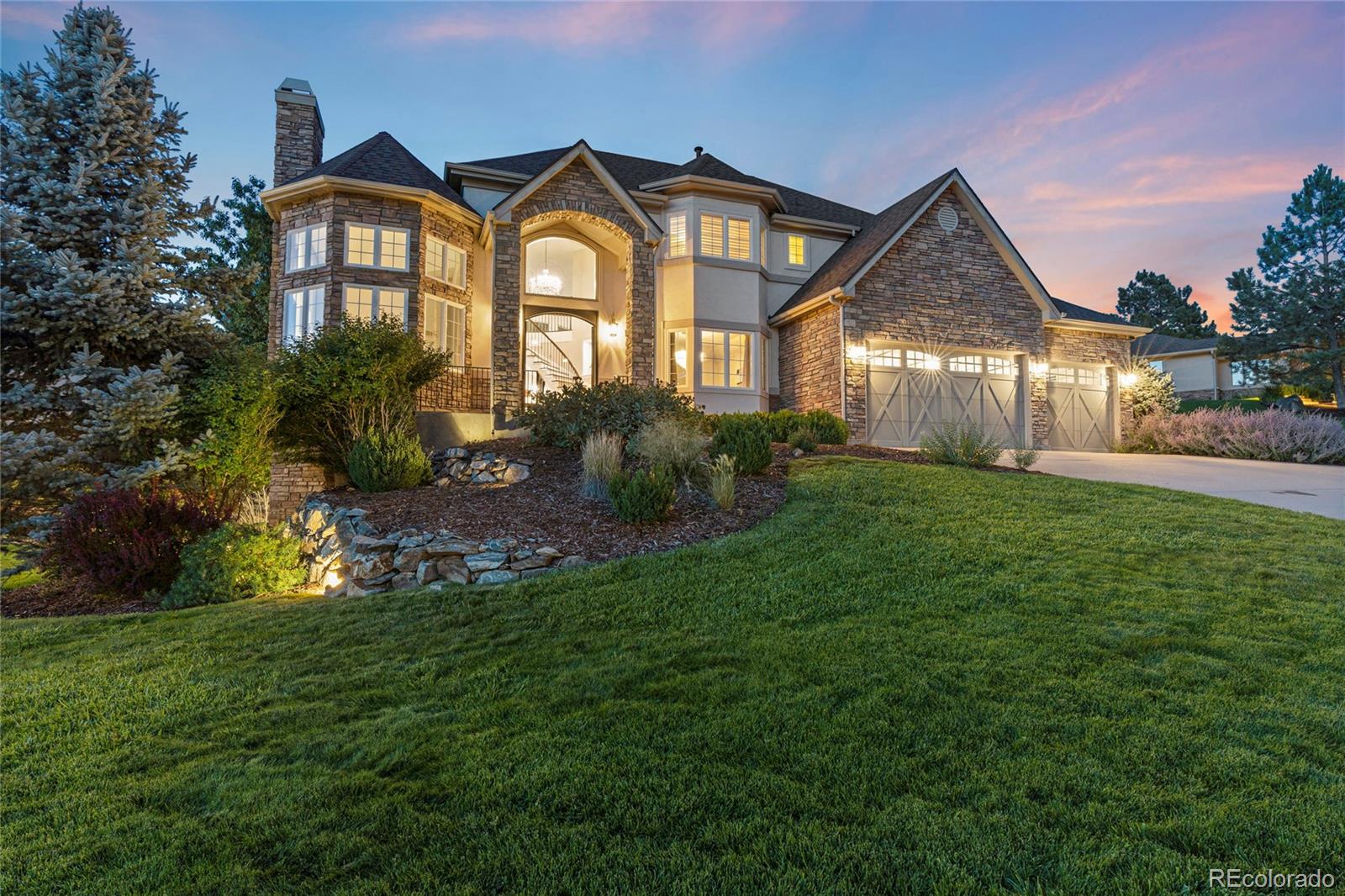 8465  Windhaven Drive, parker MLS: 2206008 Beds: 5 Baths: 5 Price: $1,600,000