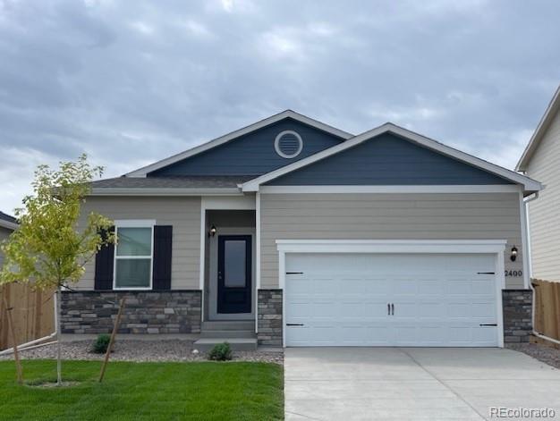 2400  Christina Street, fort lupton MLS: 7709100 Beds: 3 Baths: 2 Price: $492,900