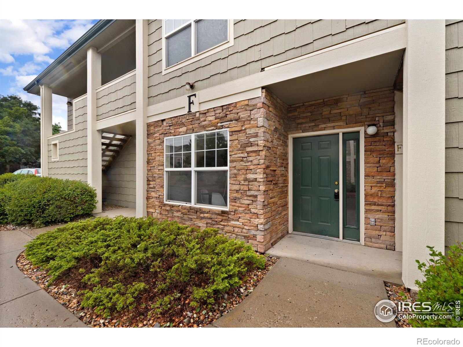 5225  white willow drive, Fort Collins sold home. Closed on 2024-09-13 for $350,000.