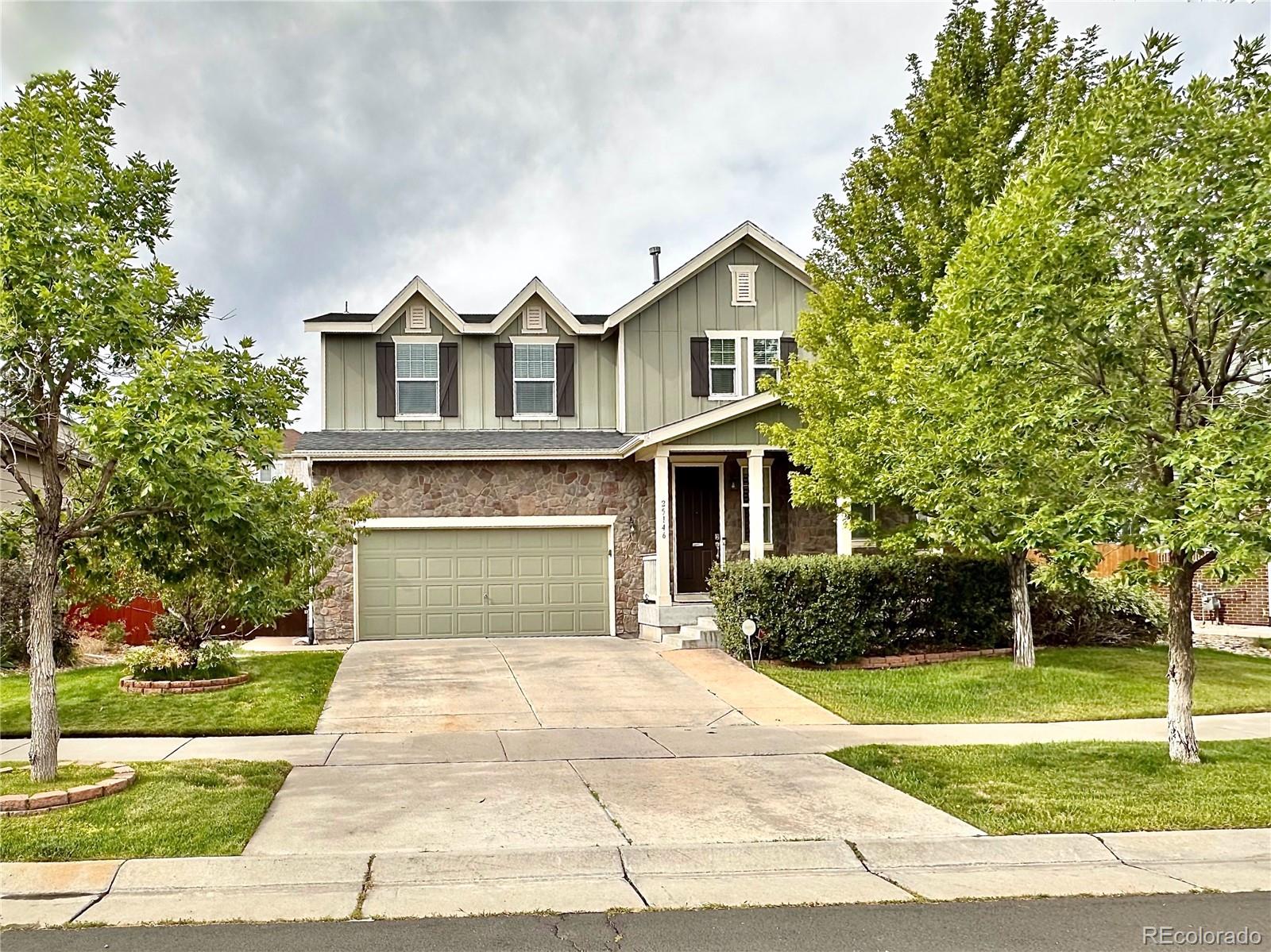 25146 E Lake Drive, aurora MLS: 6770037 Beds: 4 Baths: 3 Price: $675,000