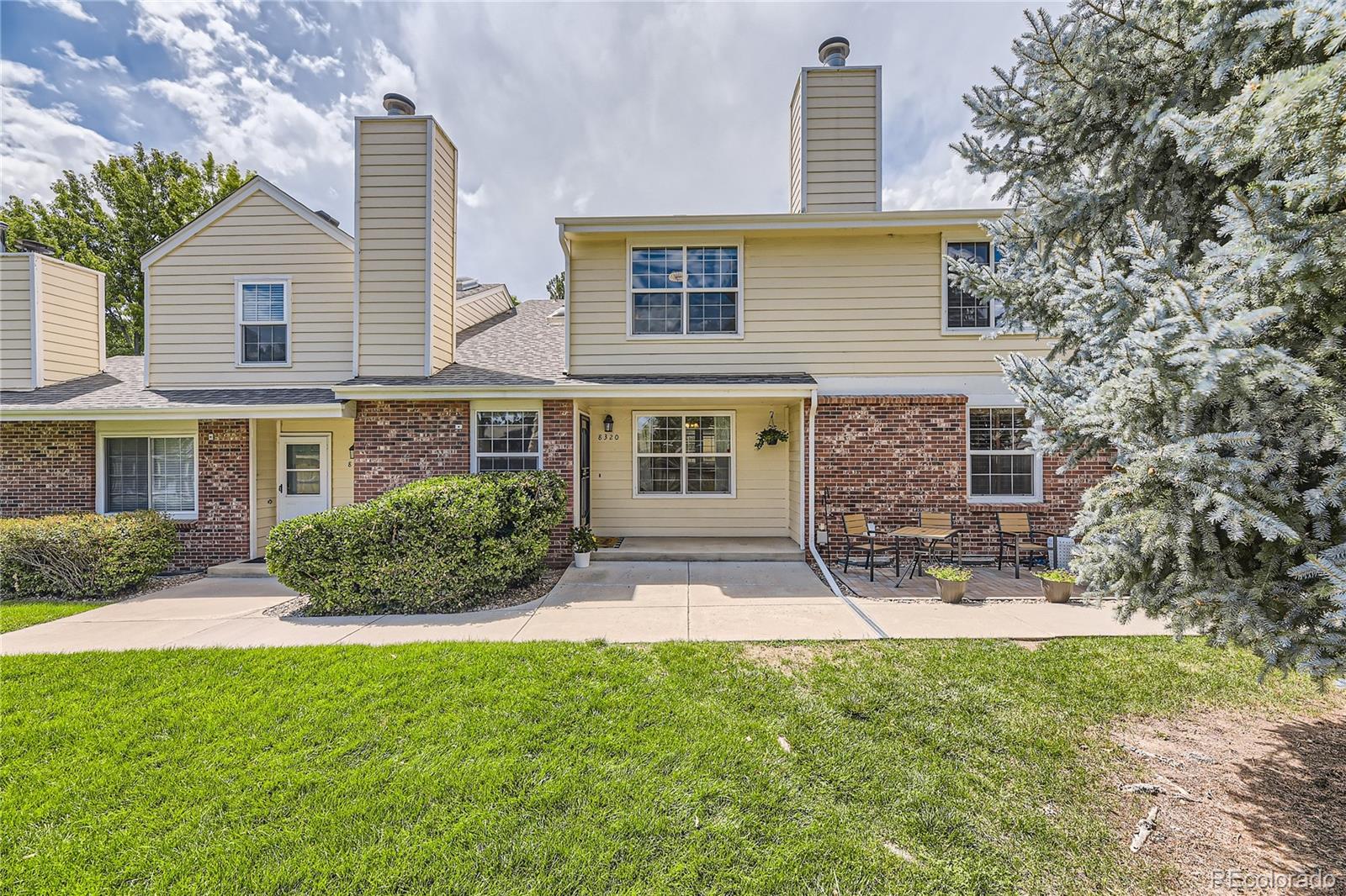 8320 S Upham Way , Littleton  MLS: 8067518 Beds: 2 Baths: 3 Price: $450,000