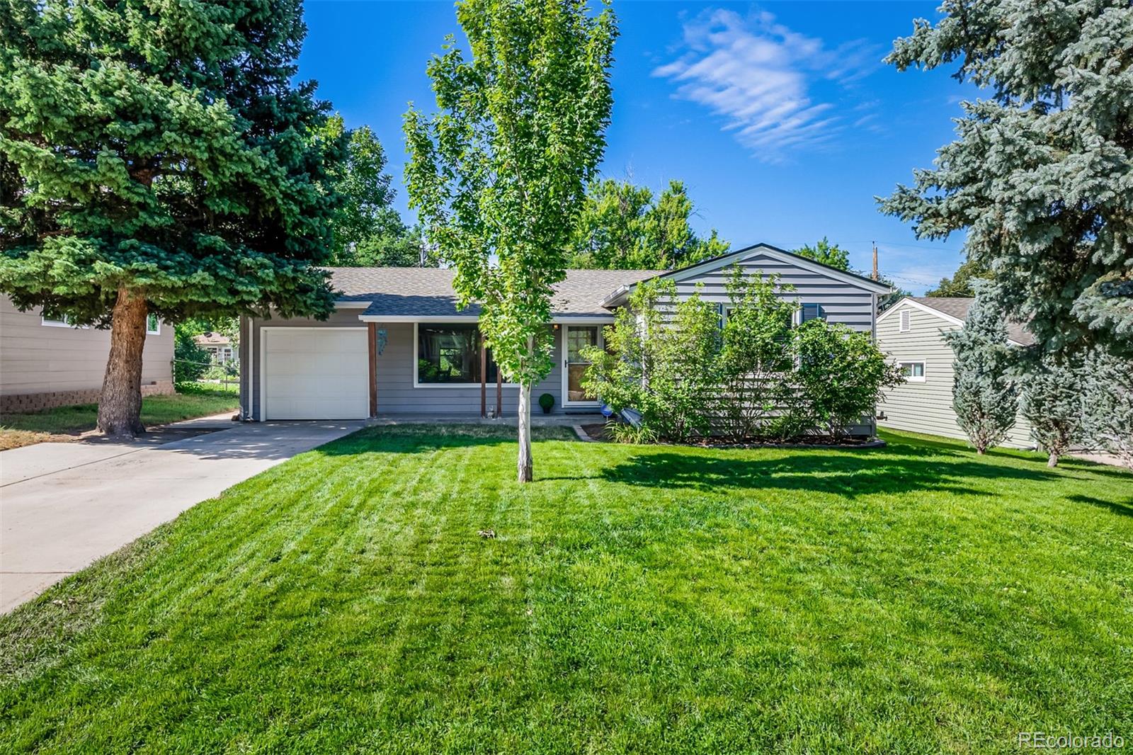 5255 S Logan Street, littleton MLS: 2255065 Beds: 3 Baths: 1 Price: $480,000