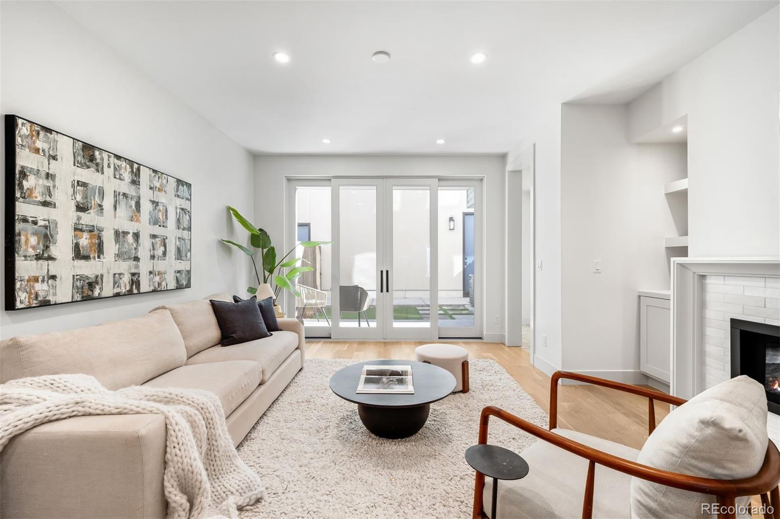 556  Monroe Street, denver MLS: 4280578 Beds: 4 Baths: 5 Price: $1,895,000