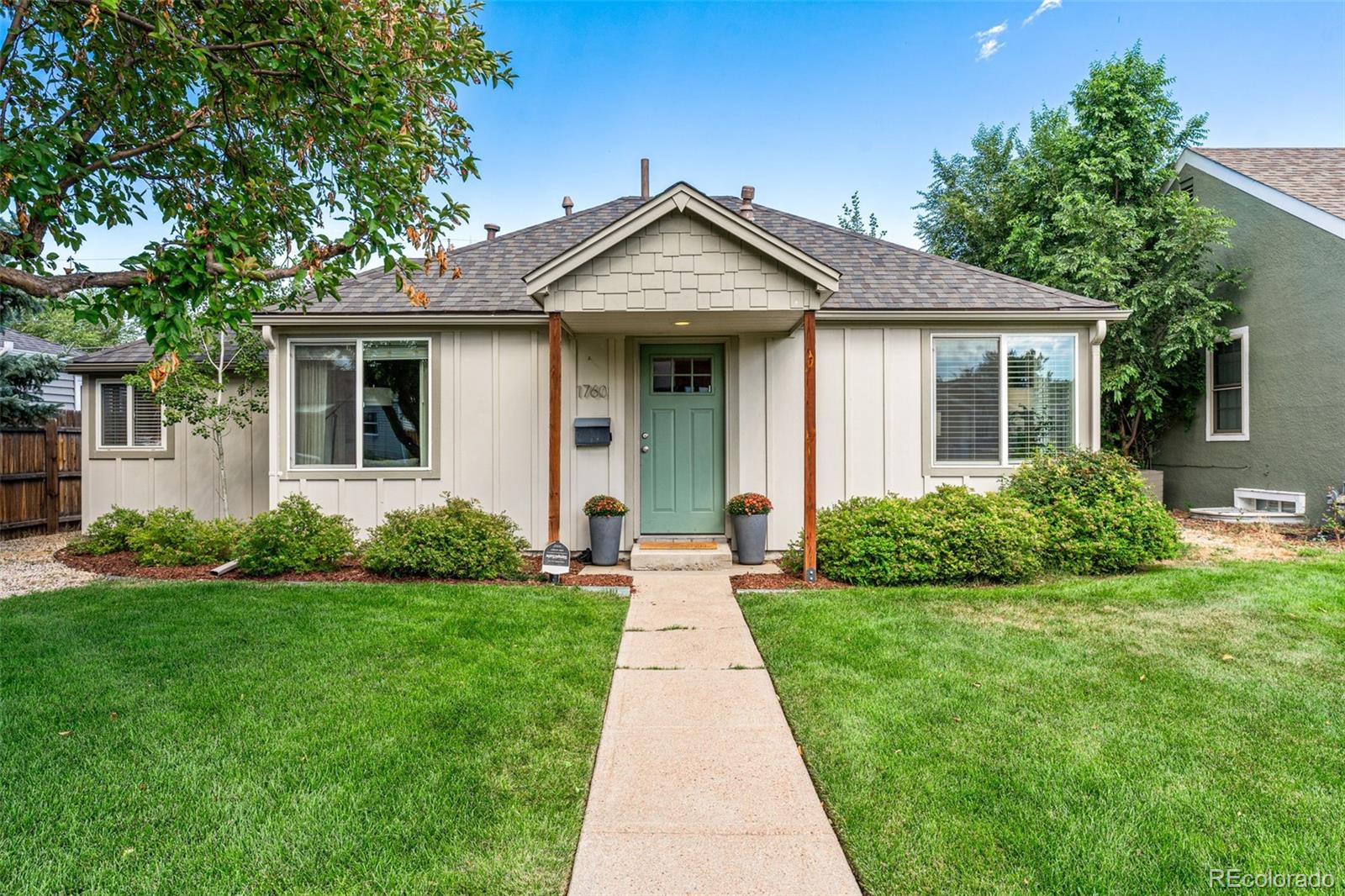 1760  Trenton Street, denver MLS: 8754018 Beds: 3 Baths: 2 Price: $479,000