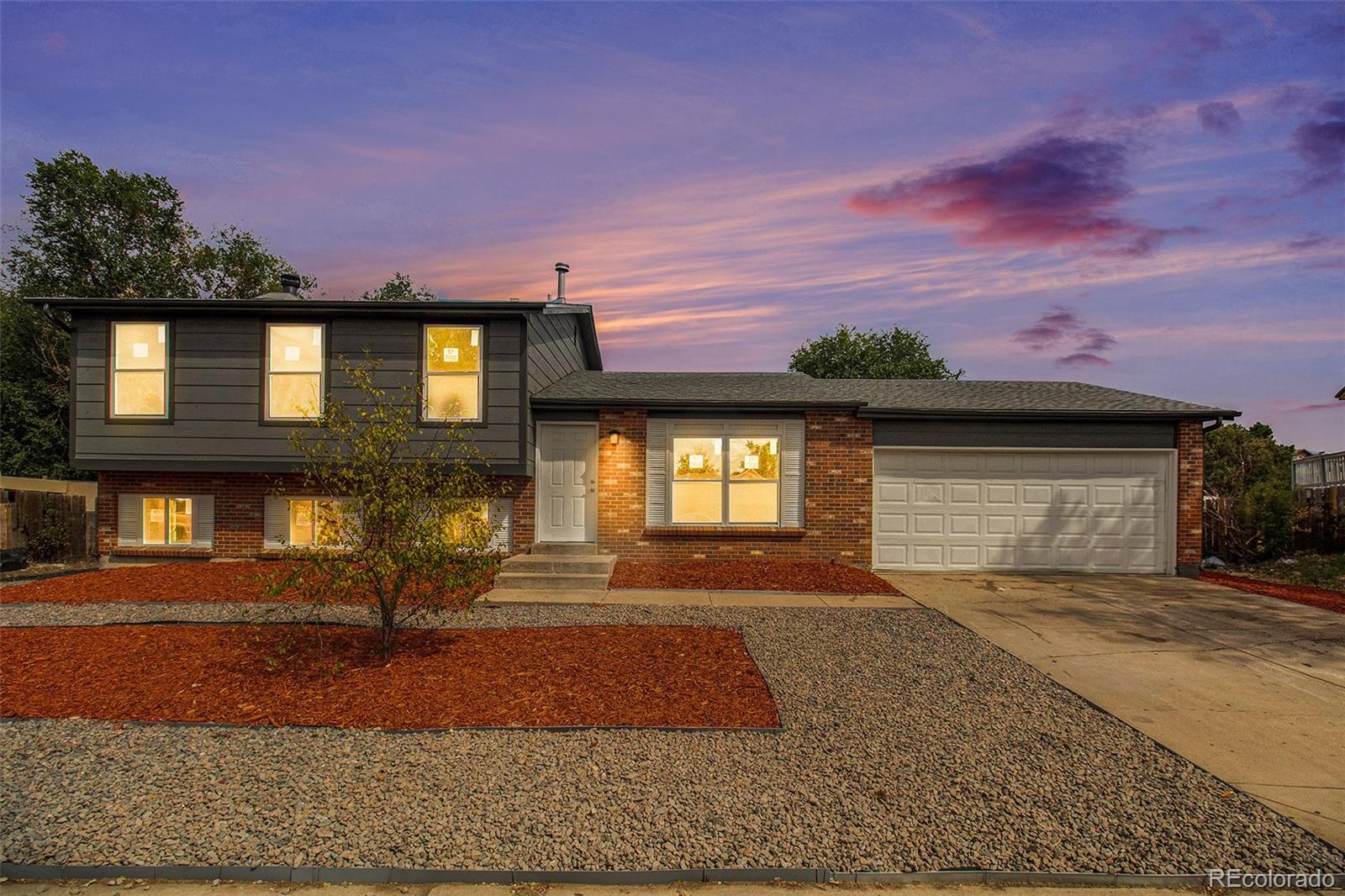 4578  Frankfort Way, denver MLS: 4789373 Beds: 4 Baths: 2 Price: $475,000