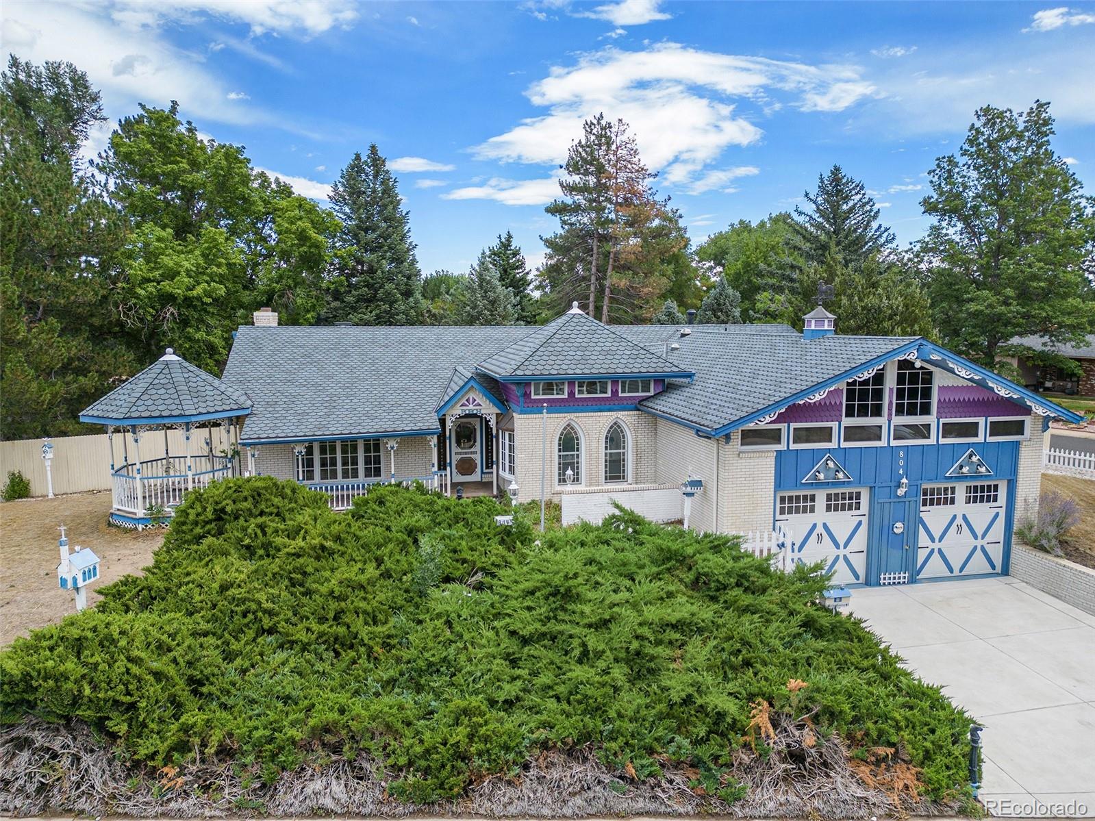 804  Laurel Avenue, boulder MLS: 2106142 Beds: 4 Baths: 4 Price: $1,100,000