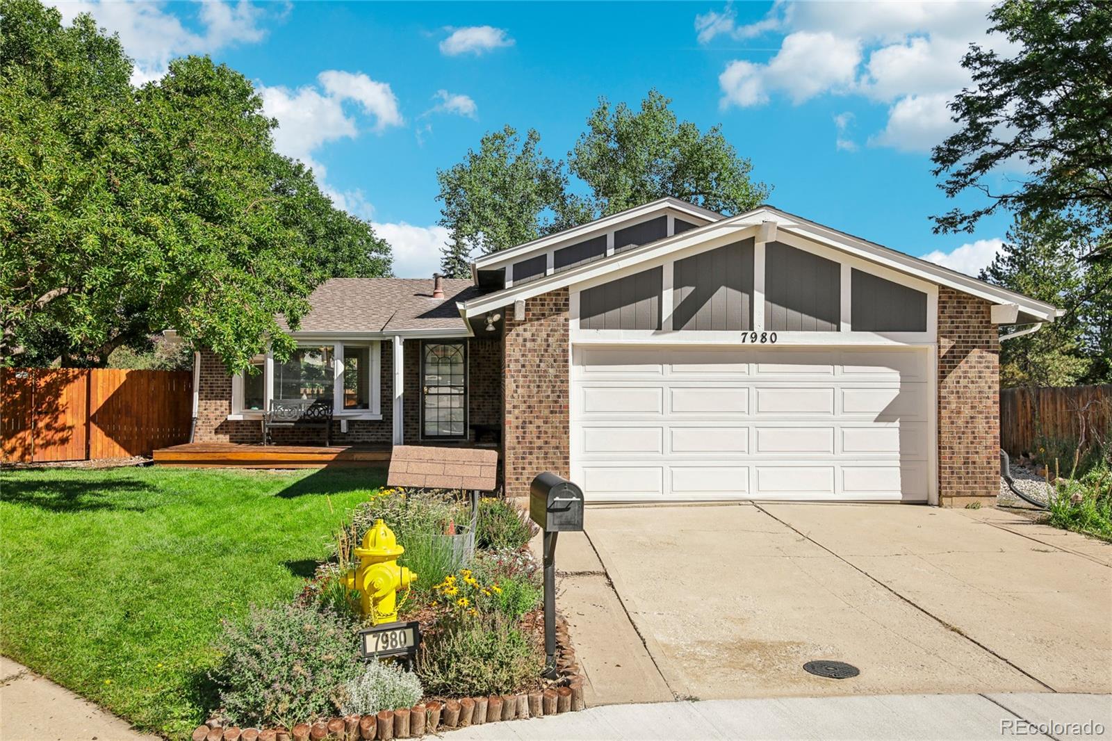 7980  Estes Court, arvada MLS: 8378803 Beds: 4 Baths: 3 Price: $655,000