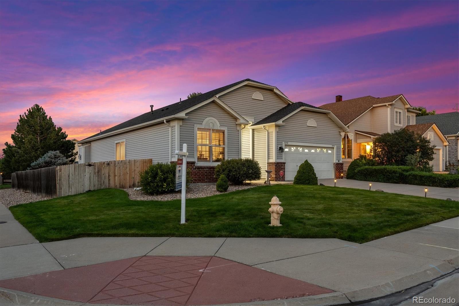 11252  Gallahadion Lane, parker MLS: 5252933 Beds: 3 Baths: 2 Price: $575,000