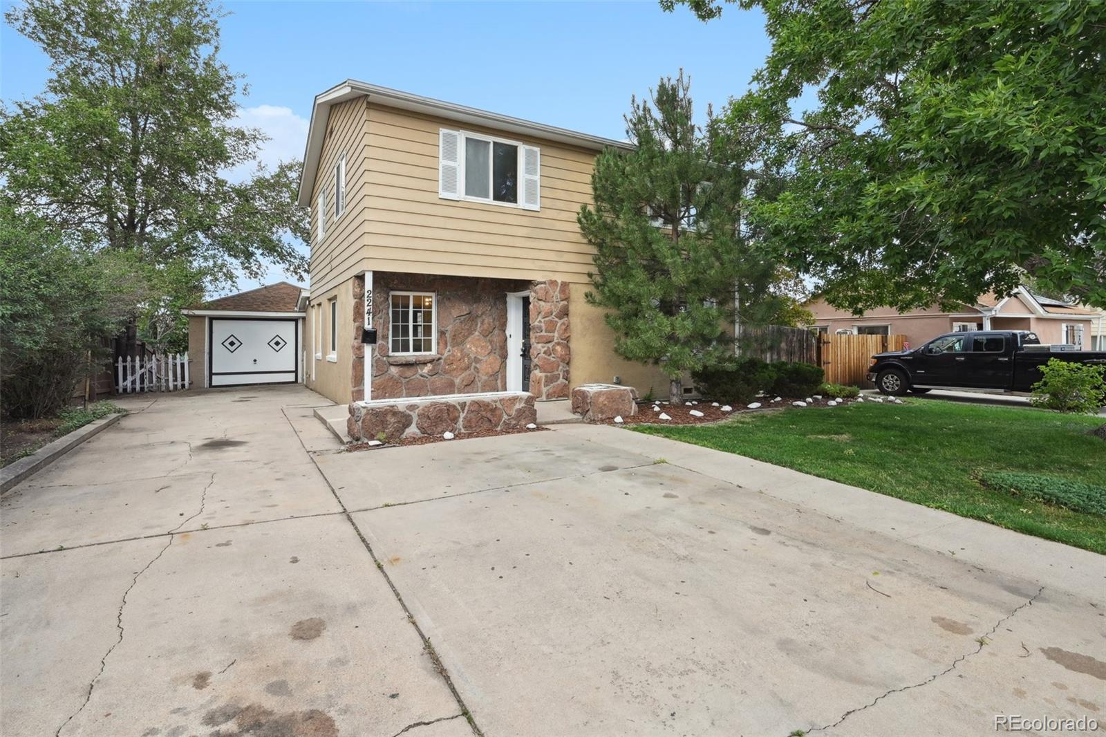 2241 W Center Avenue, denver MLS: 3497843 Beds: 5 Baths: 2 Price: $449,000