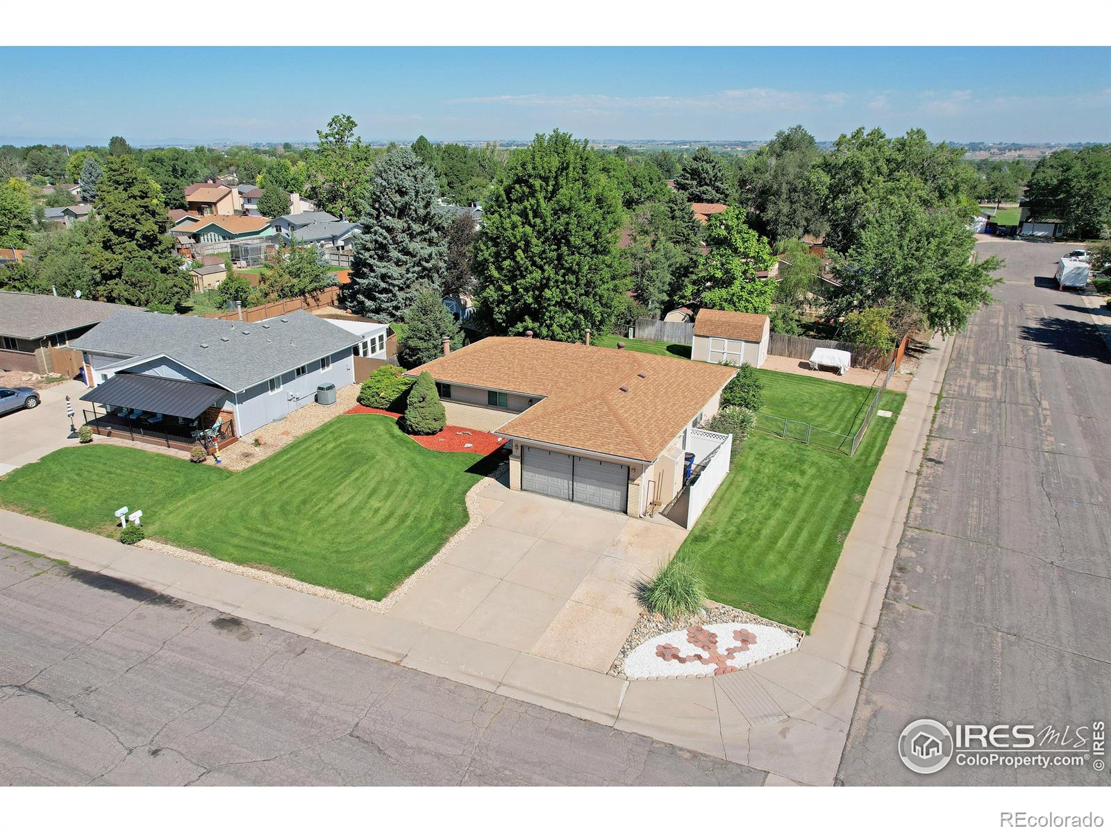 4103 w 9th street, Greeley sold home. Closed on 2024-10-21 for $425,000.