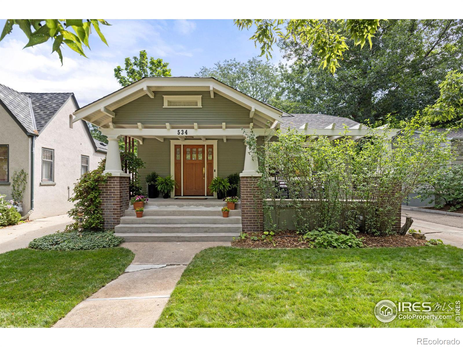 534  Bowen Street, longmont MLS: 4567891016741 Beds: 3 Baths: 3 Price: $934,000