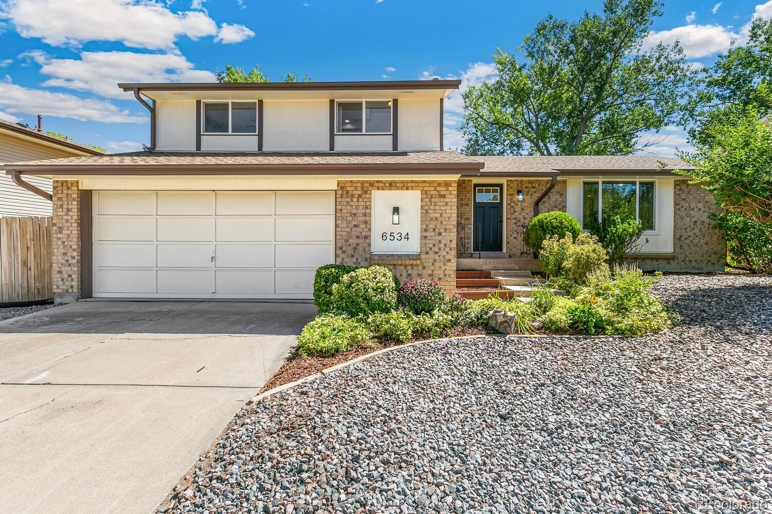 6534 s balsam court, Littleton sold home. Closed on 2024-10-17 for $720,000.