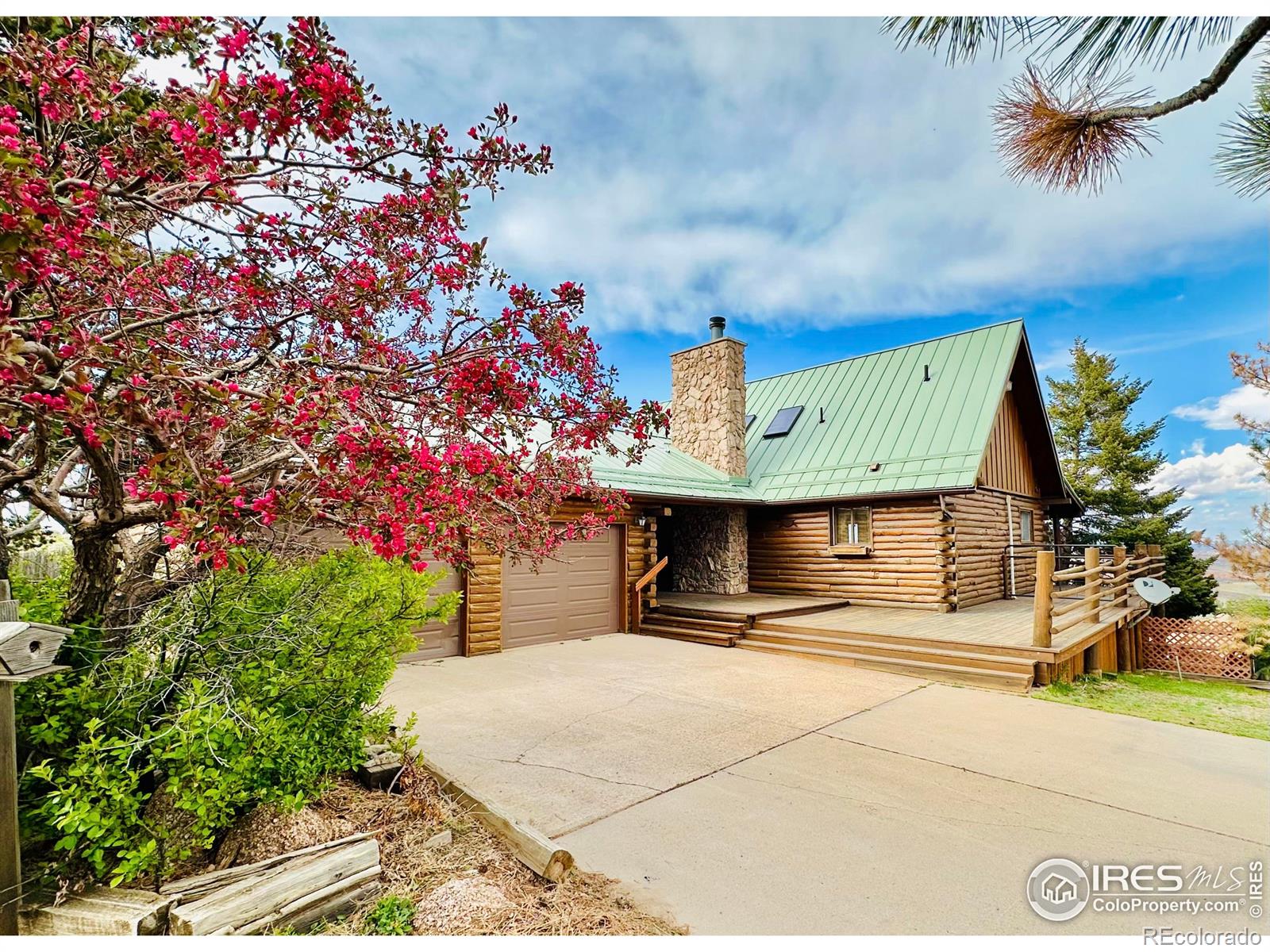 2004 bonner springs ranch road, Laporte sold home. Closed on 2025-06-09 for $835,000.