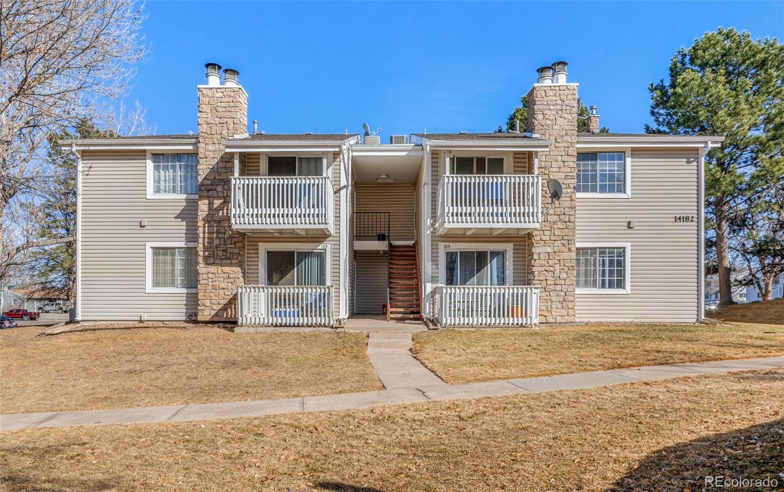 14182 E Colorado Drive 204, Aurora  MLS: 9589761 Beds: 1 Baths: 1 Price: $174,900
