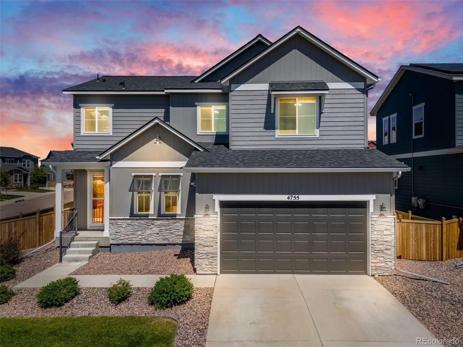 4755  Ravencrest Place, castle rock MLS: 8449568 Beds: 3 Baths: 4 Price: $675,000