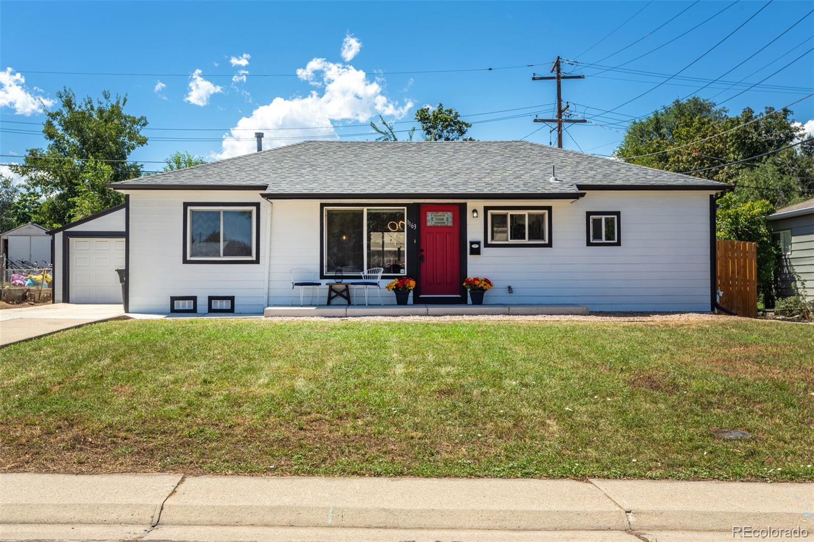 1163 s shoshone street, Denver sold home. Closed on 2024-09-25 for $520,000.