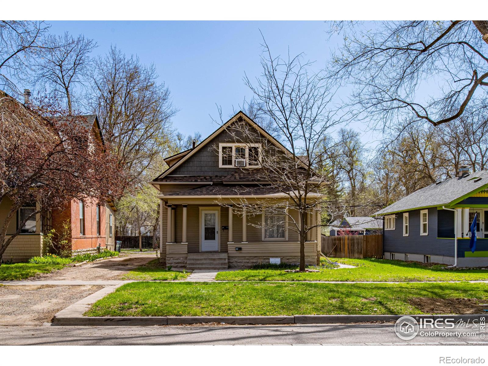 434  Collyer Street, longmont MLS: 4567891016909 Beds: 4 Baths: 2 Price: $590,500