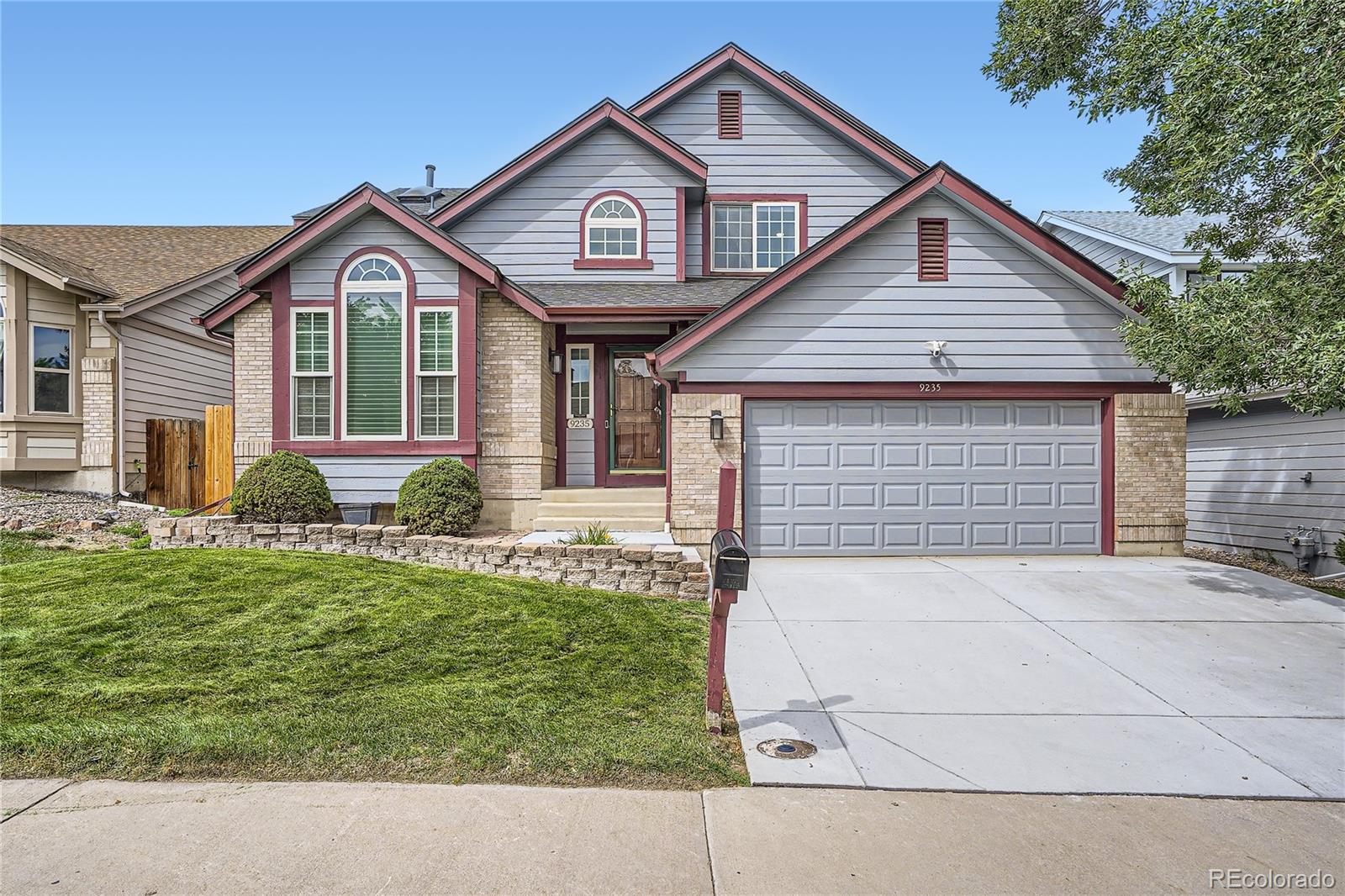 9235 W 100th Place, broomfield MLS: 7428188 Beds: 5 Baths: 4 Price: $675,000