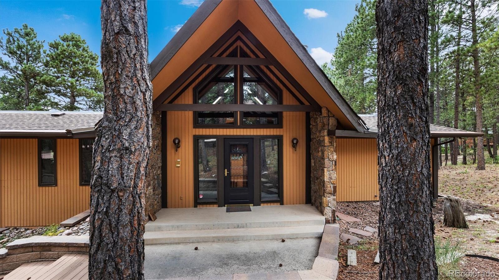 19740 four winds way, Monument sold home. Closed on 2024-11-07 for $775,000.